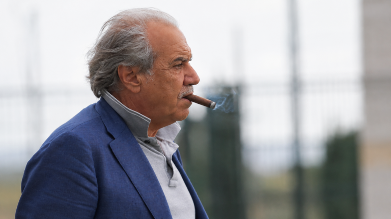 Lillo Foti, il Presidentissimo: trent’anni di Reggina tra sogni, affari impossibili e una Serie A conquistata contro il destino